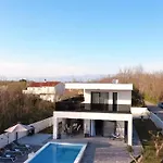 Merci Villa