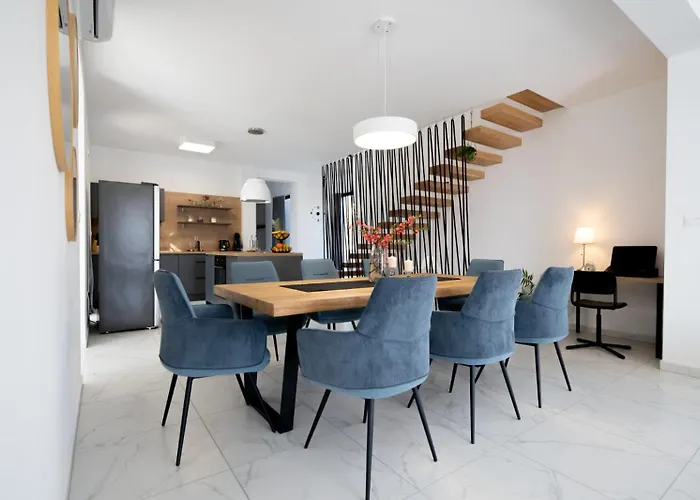 Merci Privlaka (Zadar)